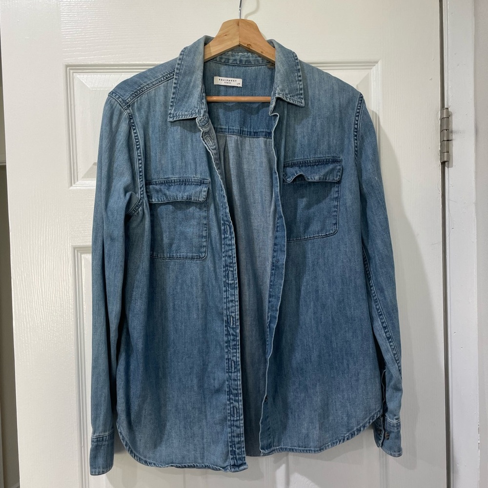 Equipment Chambray Shirt Sz L